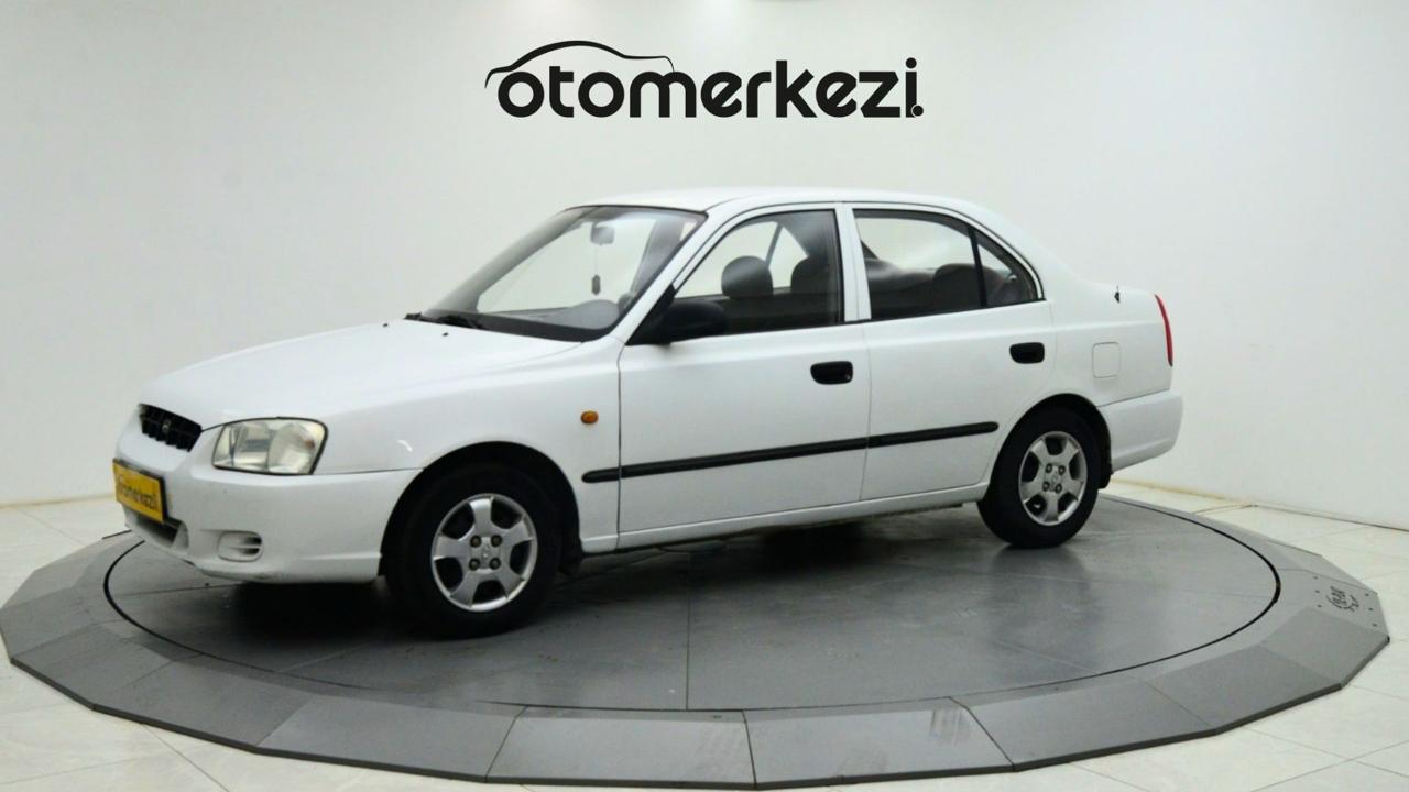 HYUNDAI ACCENT 8